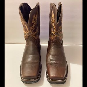 Mens size 13 EE Justin steel toe square toe boots